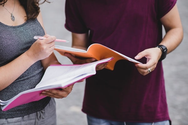 estimular o protagonismo dos alunos
