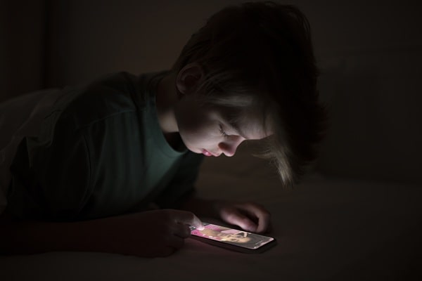 segurança digital para crianças e adolescentes